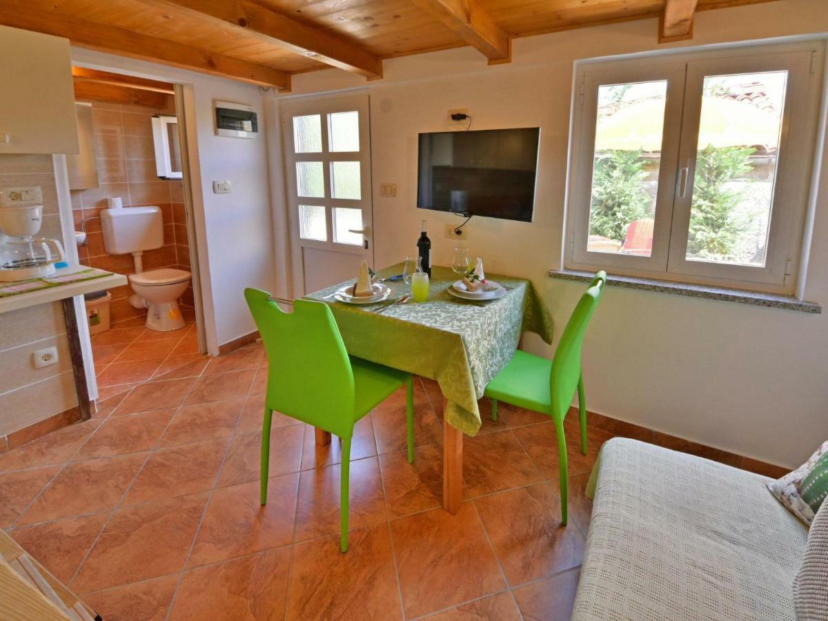 Holiday Home Karolina By Interhome Opric 外观 照片